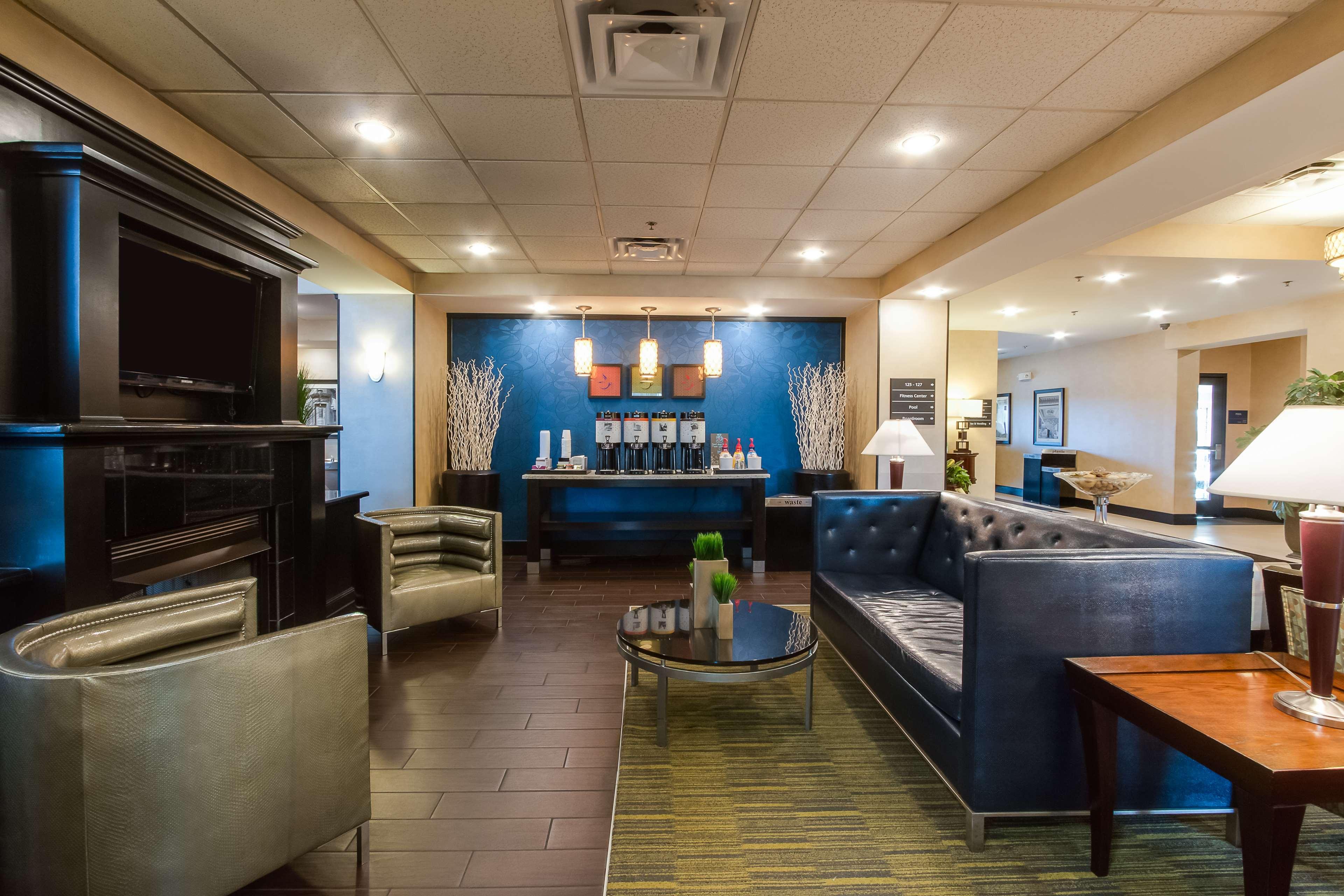 Hampton Inn & Suites Маунт-Джулиет Экстерьер фото