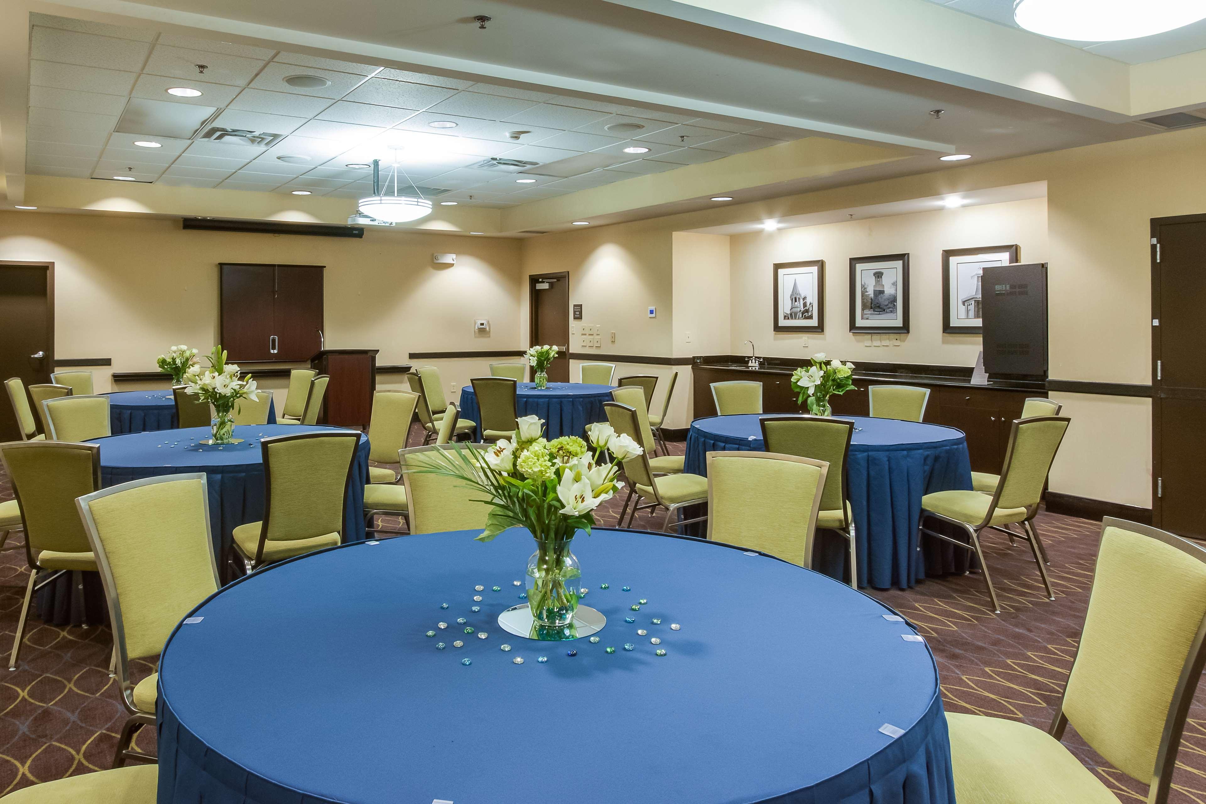 Hampton Inn & Suites Маунт-Джулиет Экстерьер фото