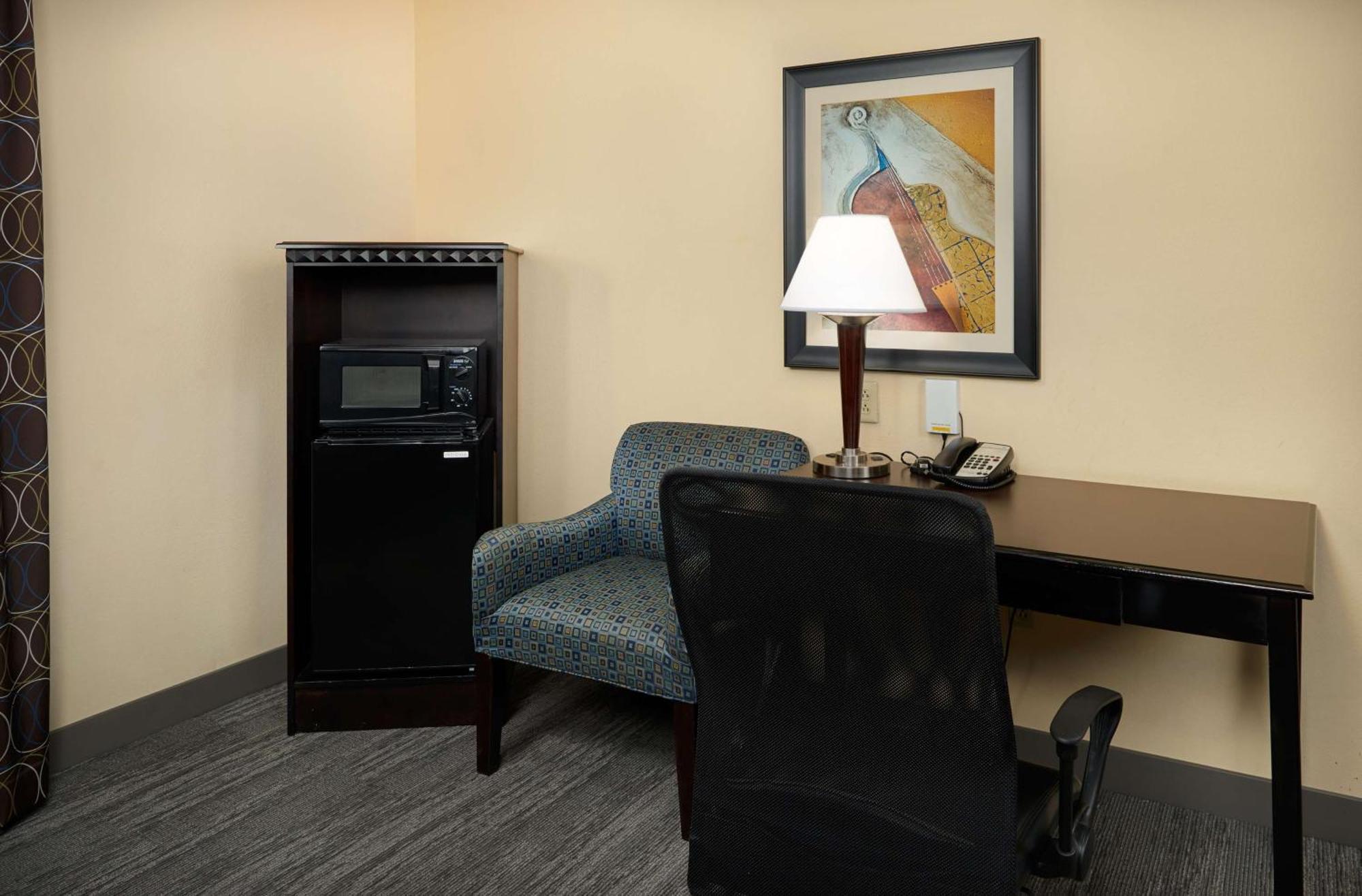 Hampton Inn & Suites Маунт-Джулиет Экстерьер фото