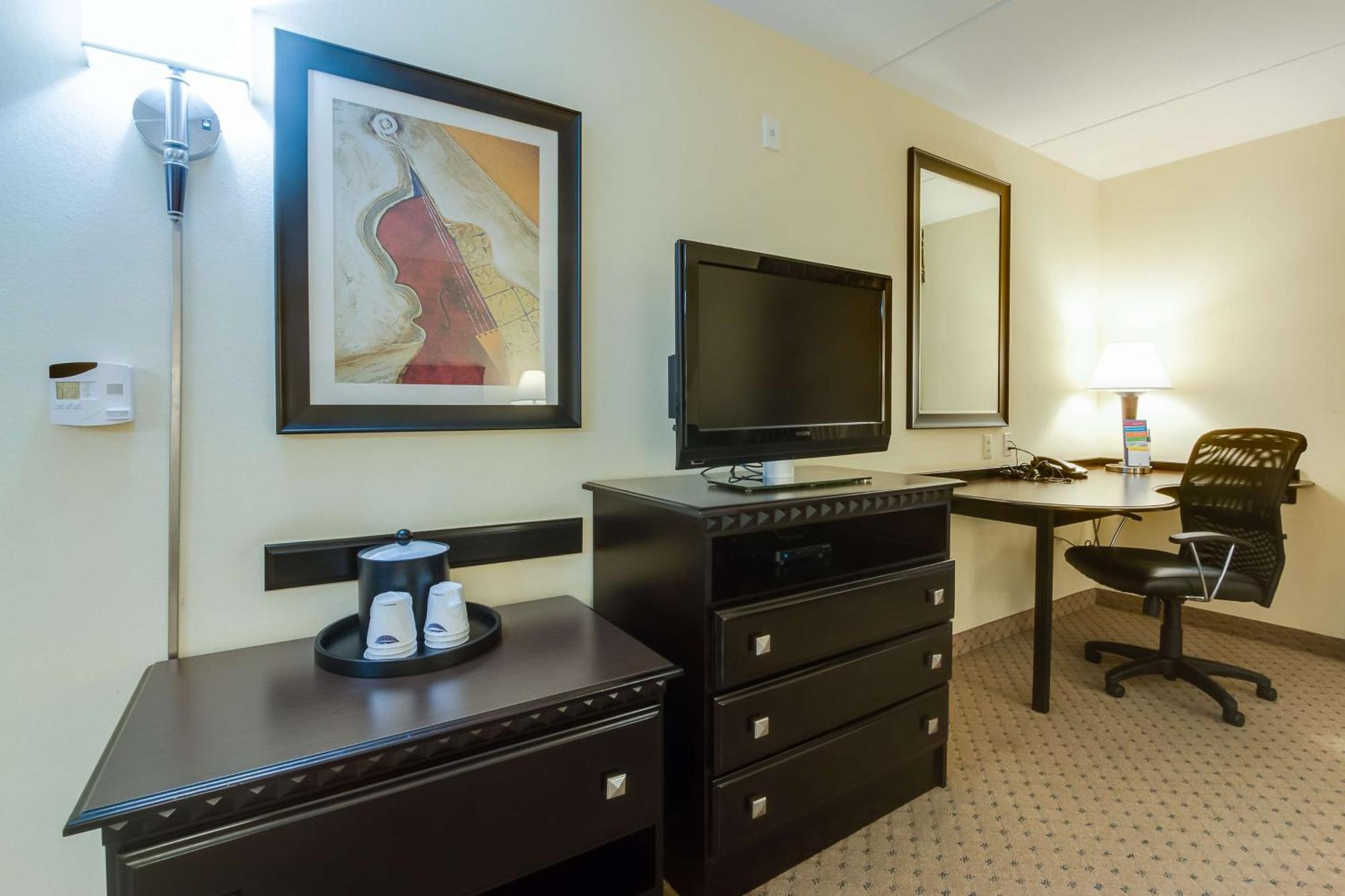 Hampton Inn & Suites Маунт-Джулиет Экстерьер фото
